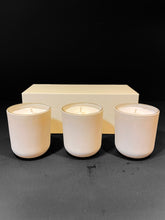 Load image into Gallery viewer, The Vanilla Luxe Candle 3pc Gift Set
